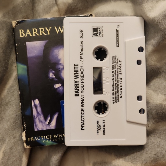 VINTAGE BARRY WHITE - PRACTICE WHAT YOU PREACH CASSETTE SINGLE - Picture 3 of 3